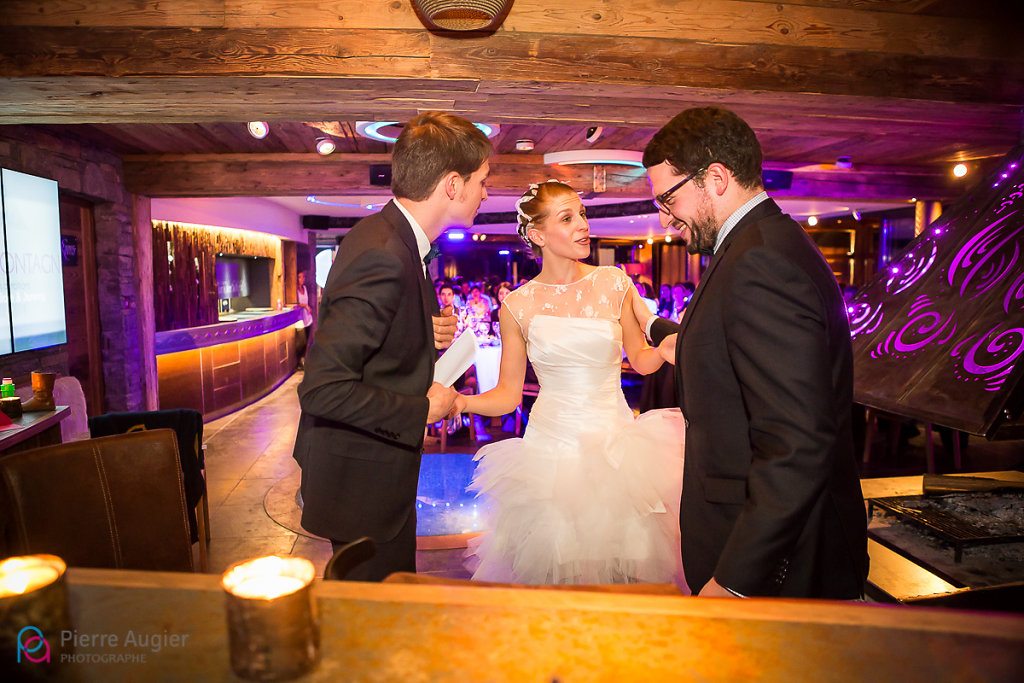 Mathilde & Jeremy: a wedding in La Clusaz ski resort